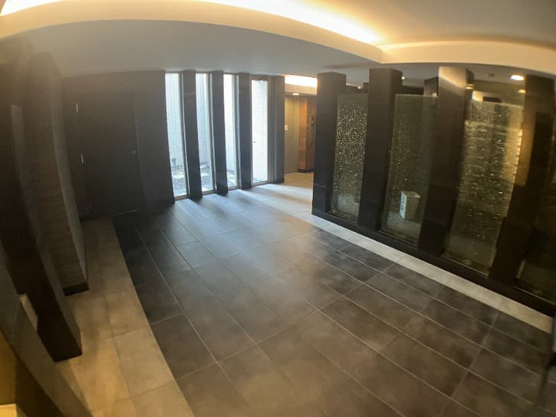 Room image 13