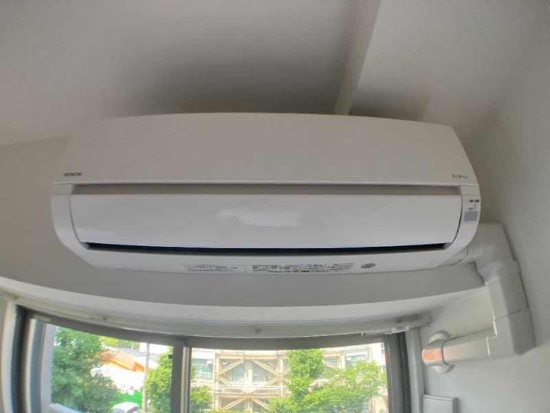 Room image 10