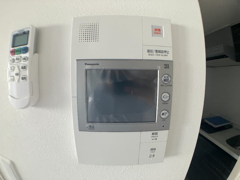Room image 16
