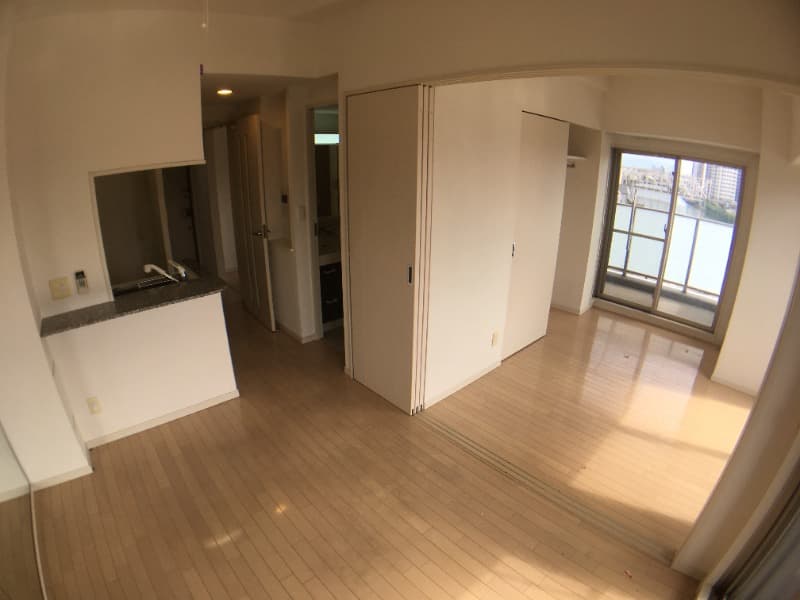 Room image 8