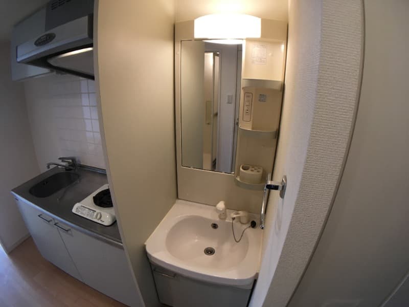 Room image 11