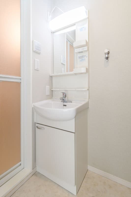 Room image 12