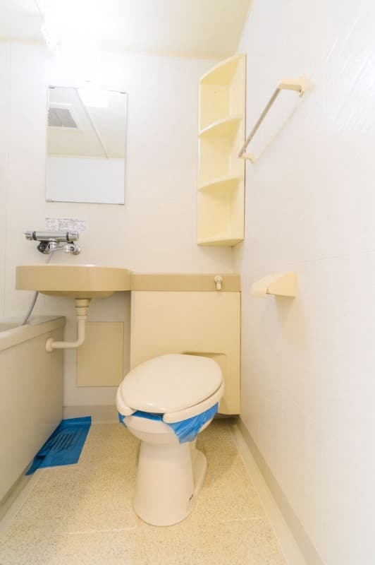 Room image 9
