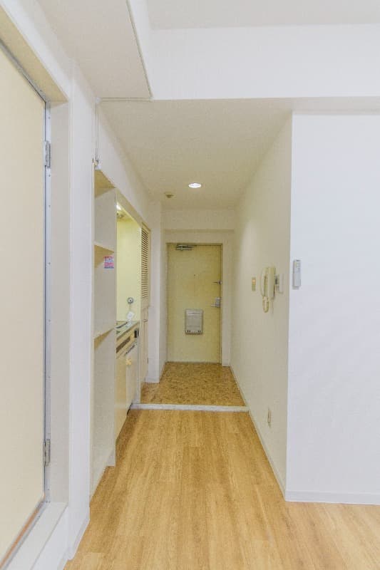Room image 14