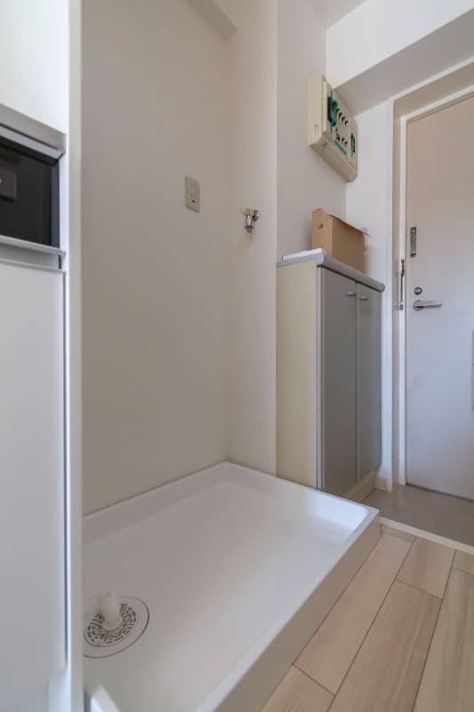 Room image 8