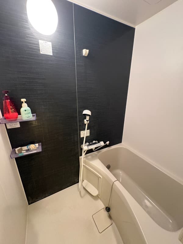 Room image 9