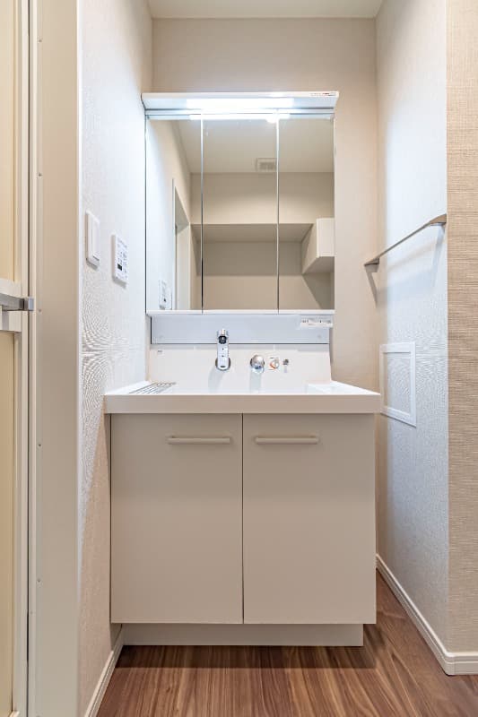 Room image 12