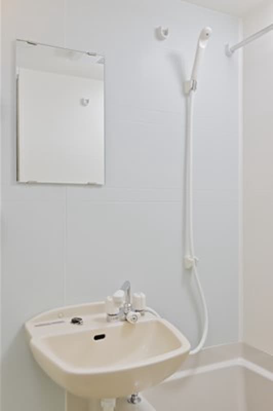 Room image 12