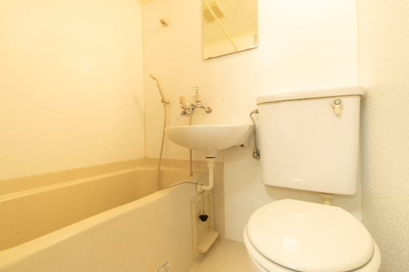 Room image 8