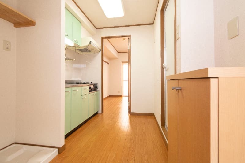 Room image 16