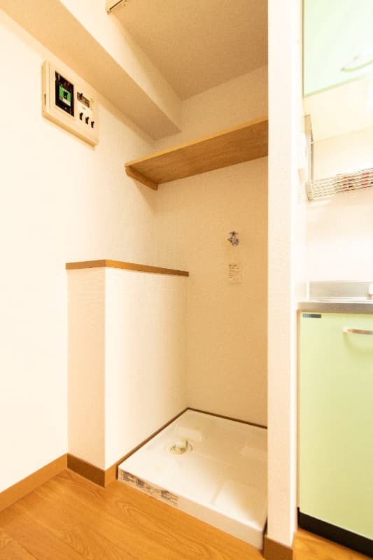 Room image 10
