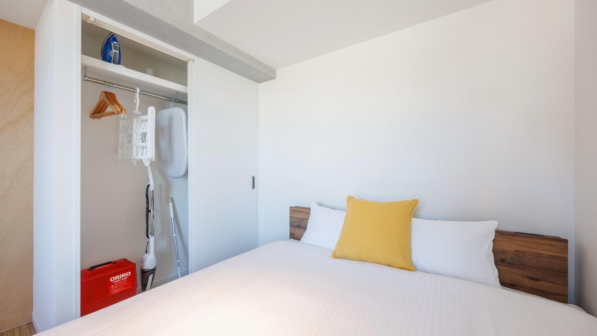 Room image 8