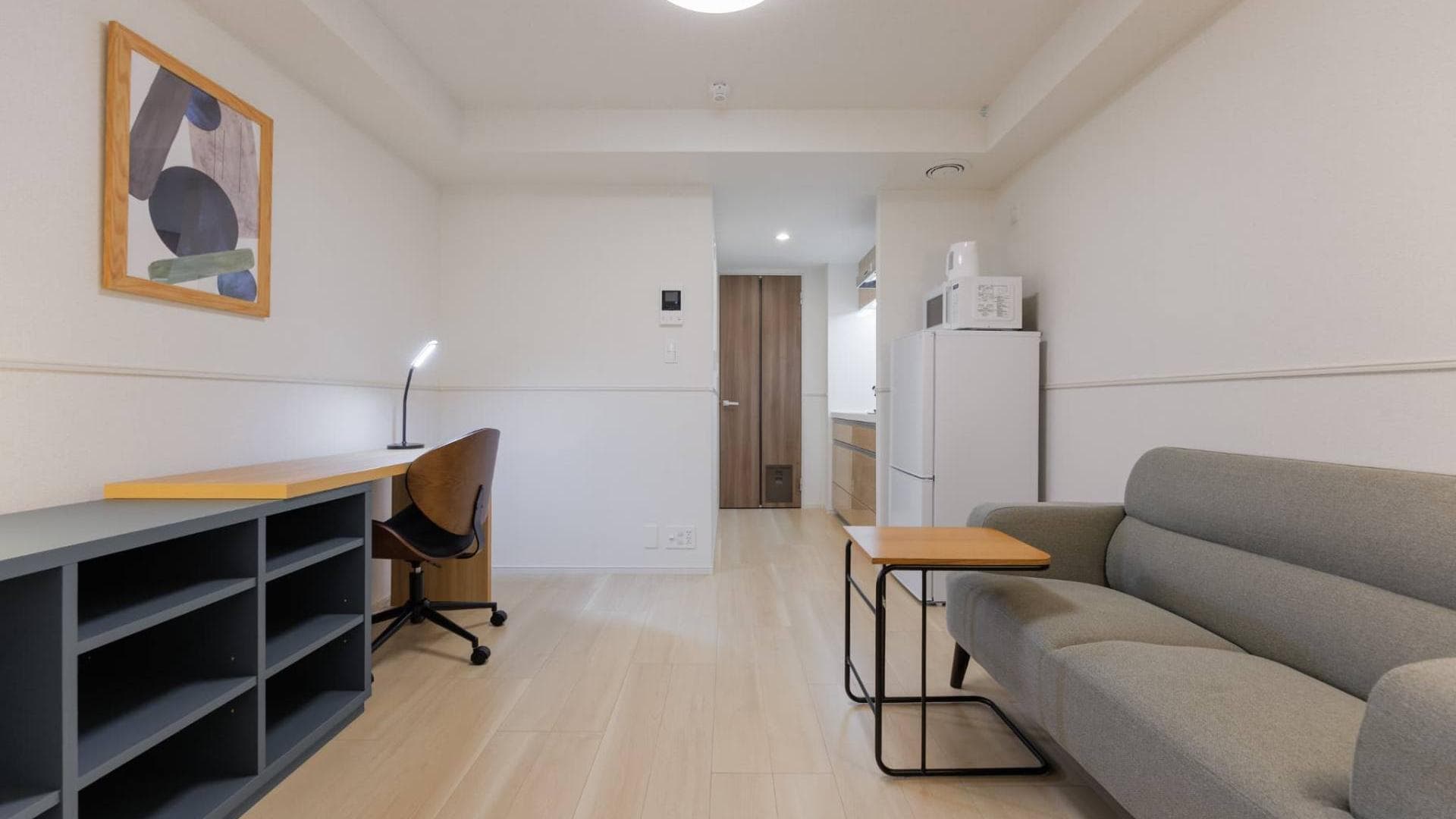 Preview interior of Higashi-Koenji