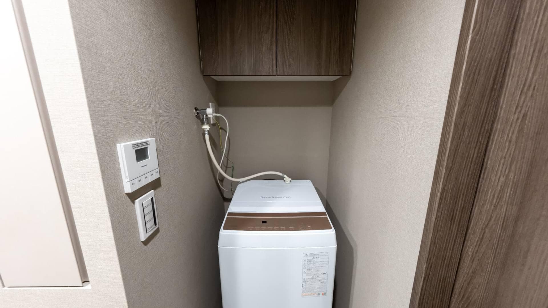 Room image 13