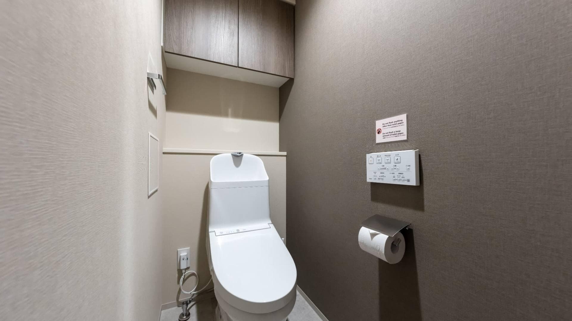 Room image 12