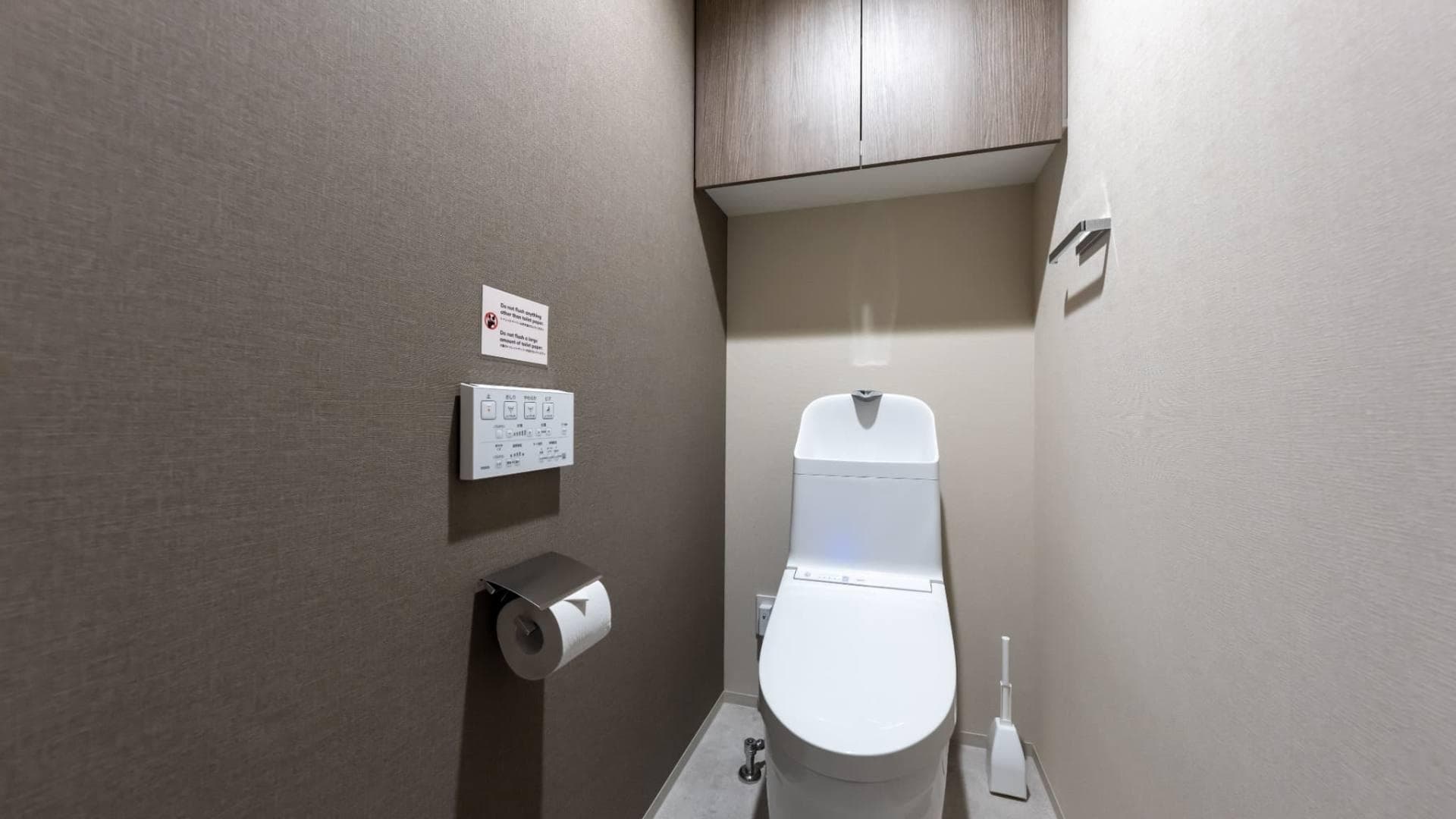 Room image 13