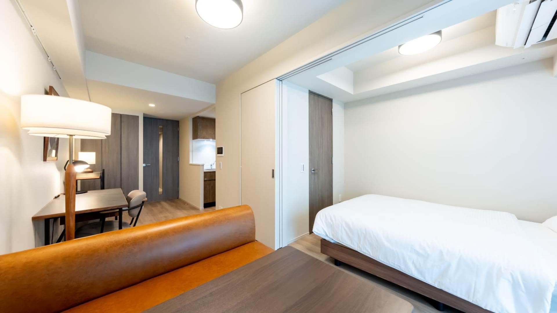 Room image 10