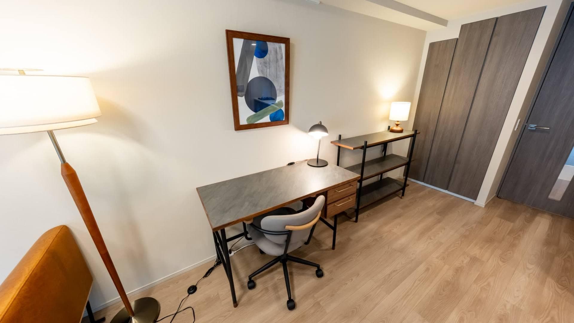 Room image 12