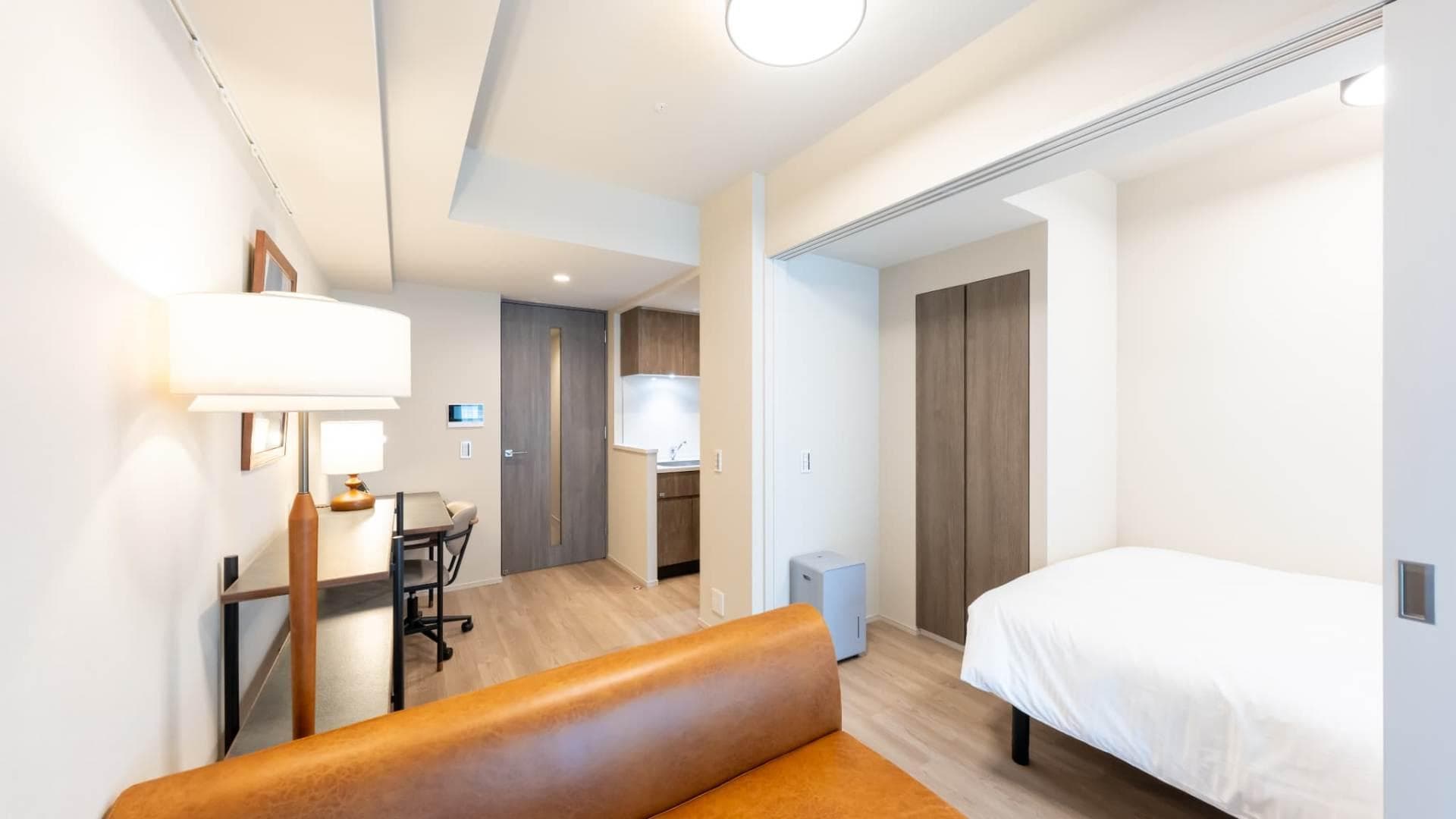 Room image 9