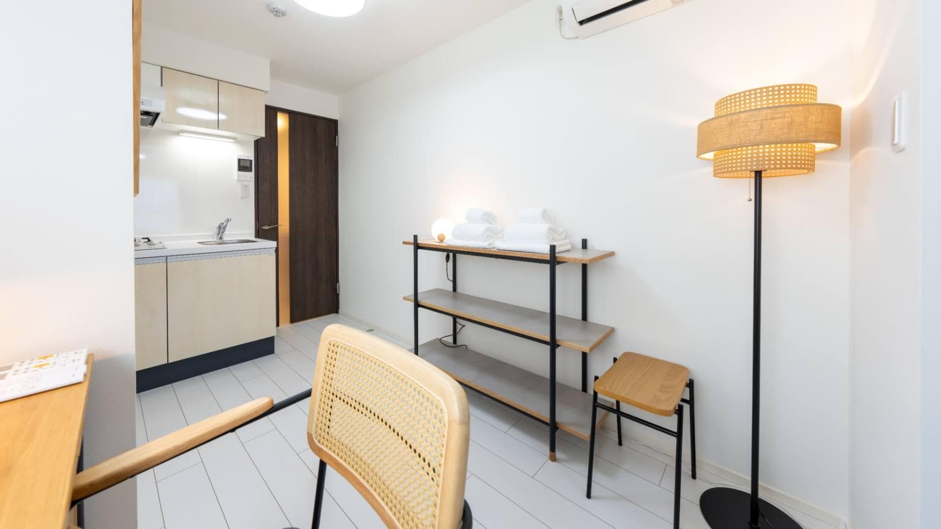 Preview interior of Meidaimae