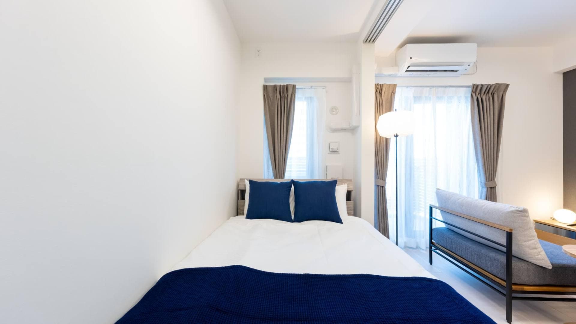 Room image 8