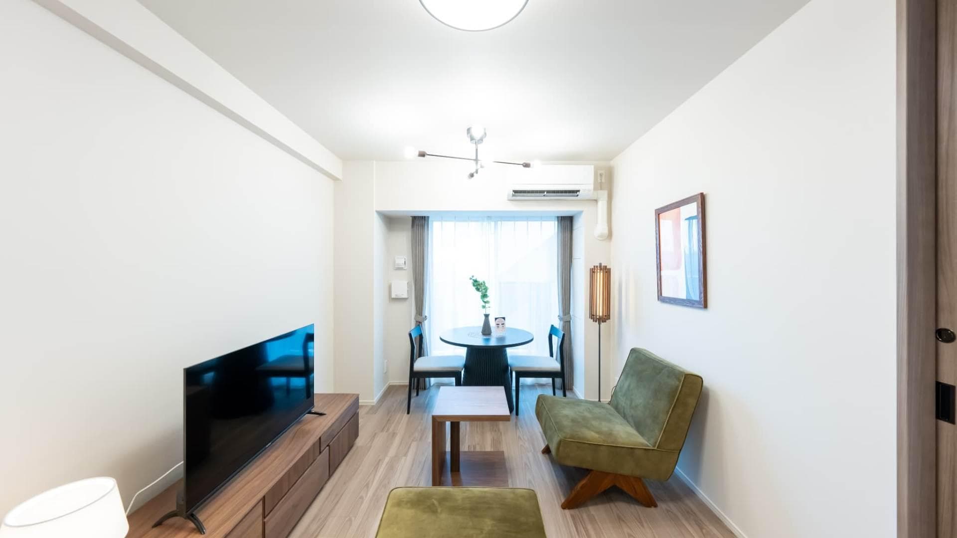 Preview interior of Premium Yoyogi park