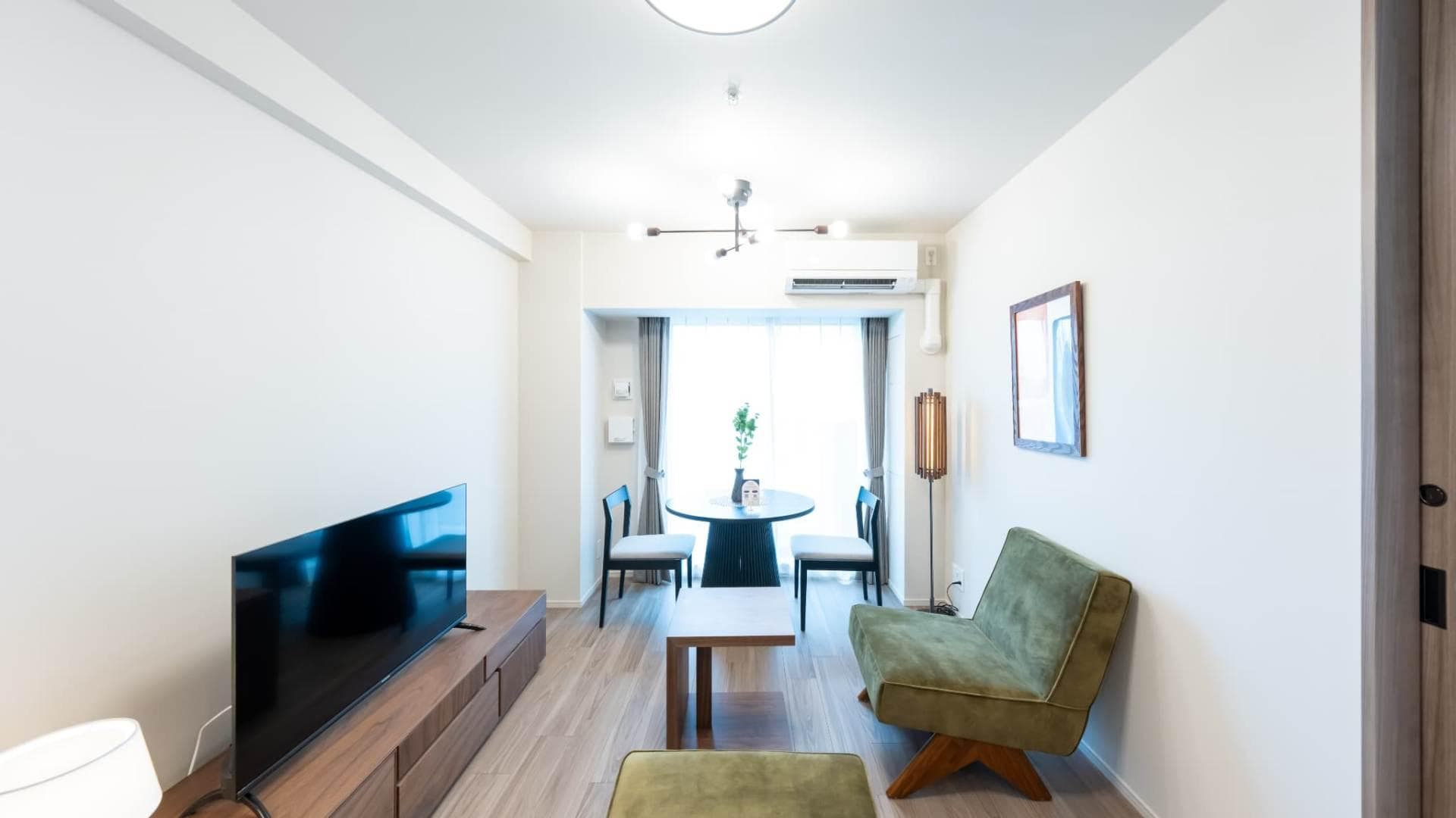 Preview interior of Premium Yoyogi park