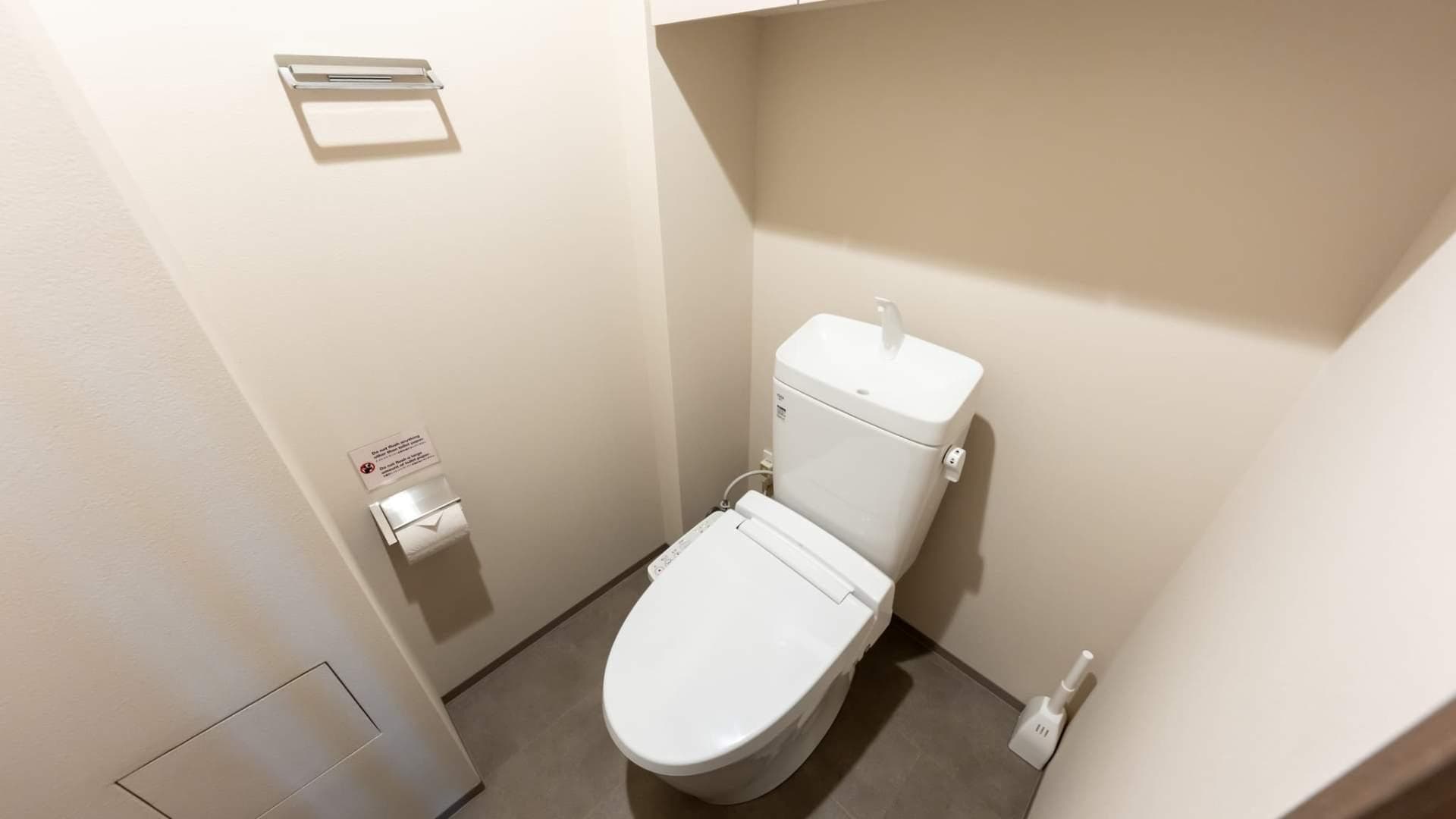 Room image 14