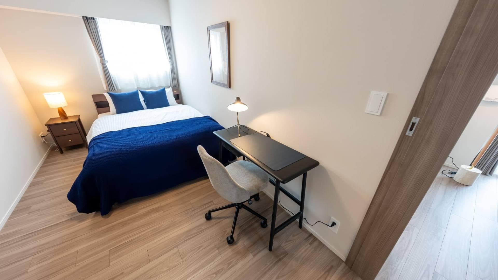 Room image 13