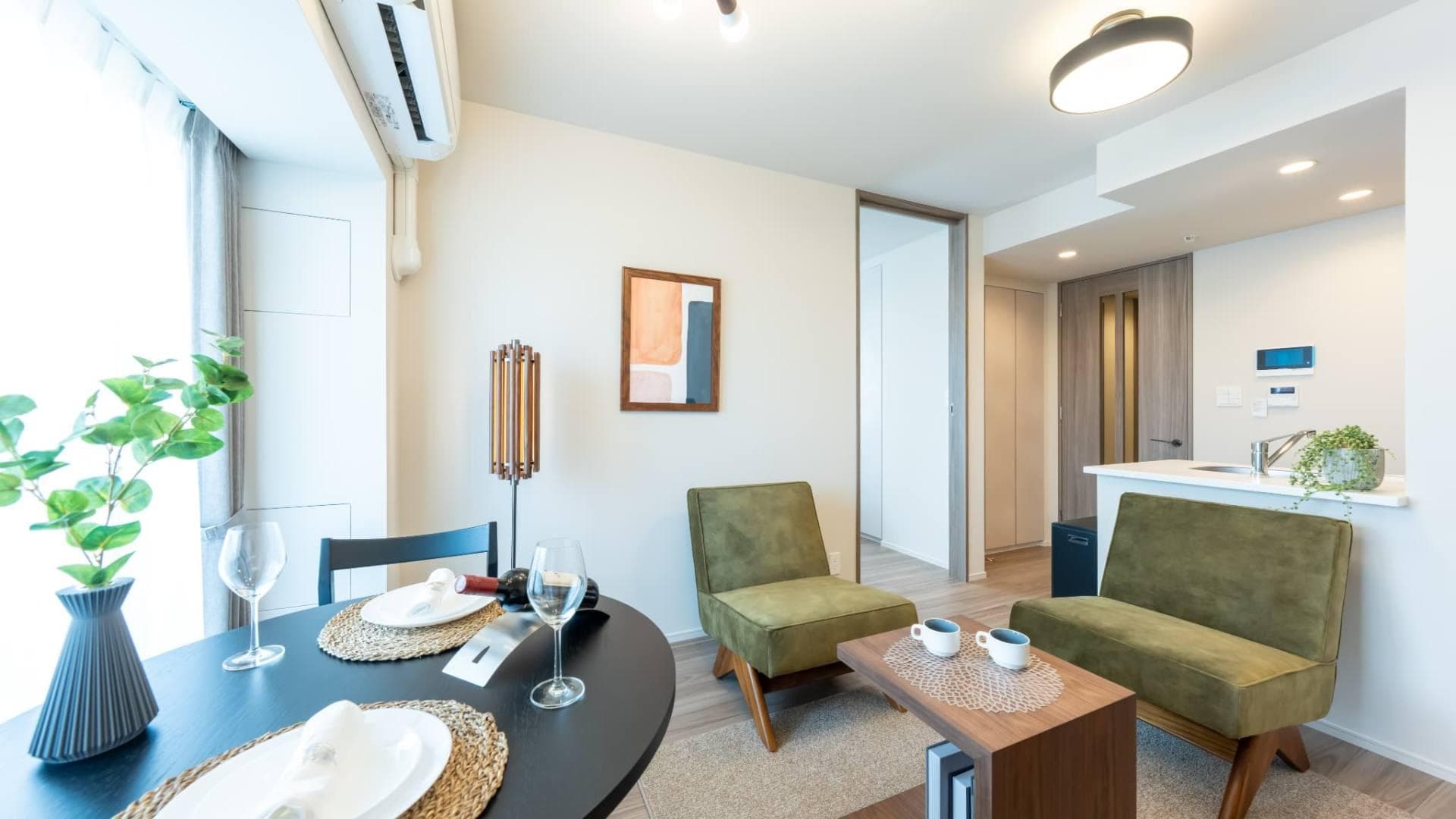 Room image 11