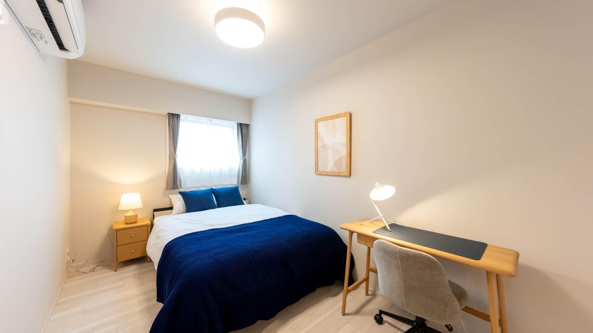 Room image 9