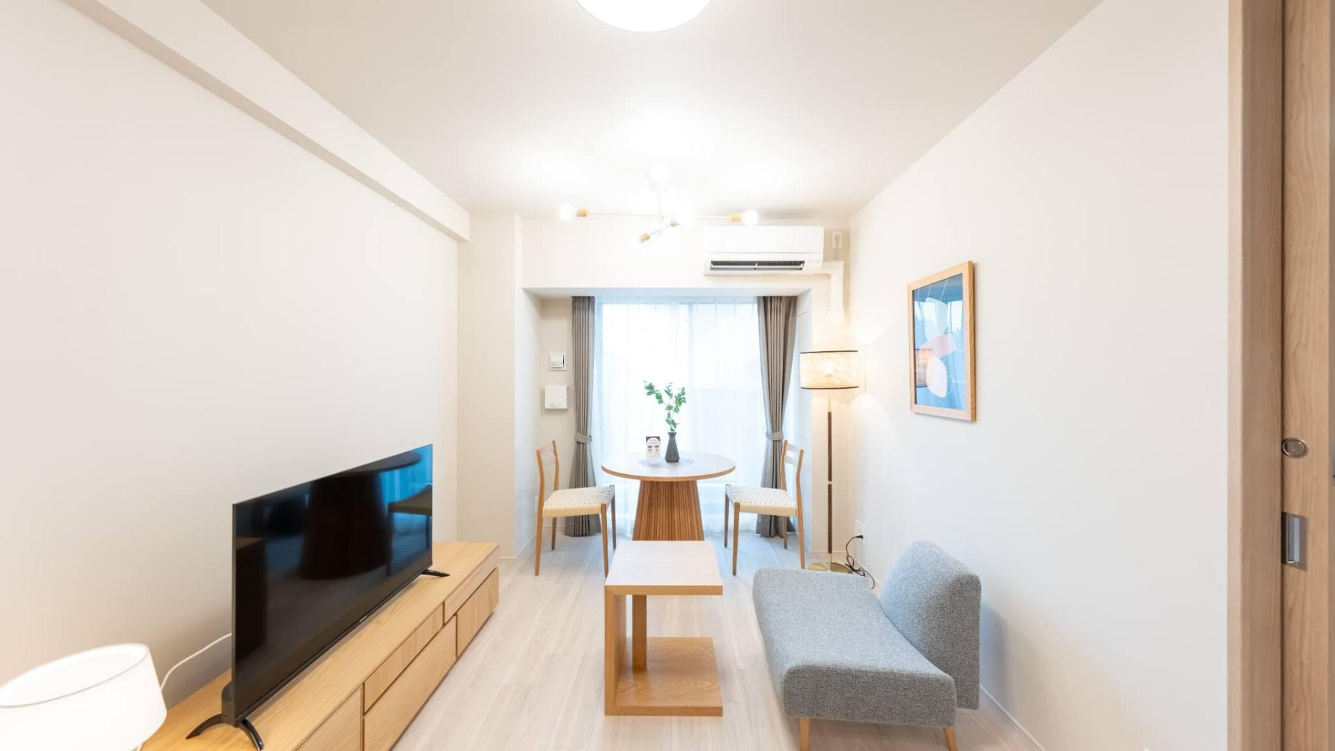 Preview interior of Premium Yoyogi park