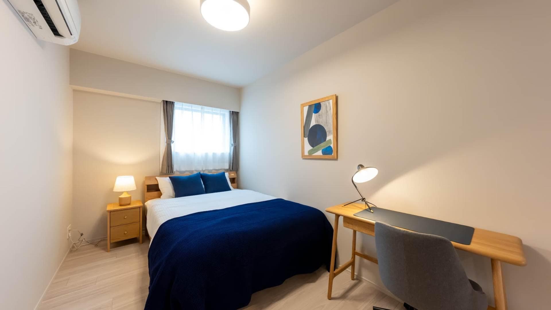 Room image 9
