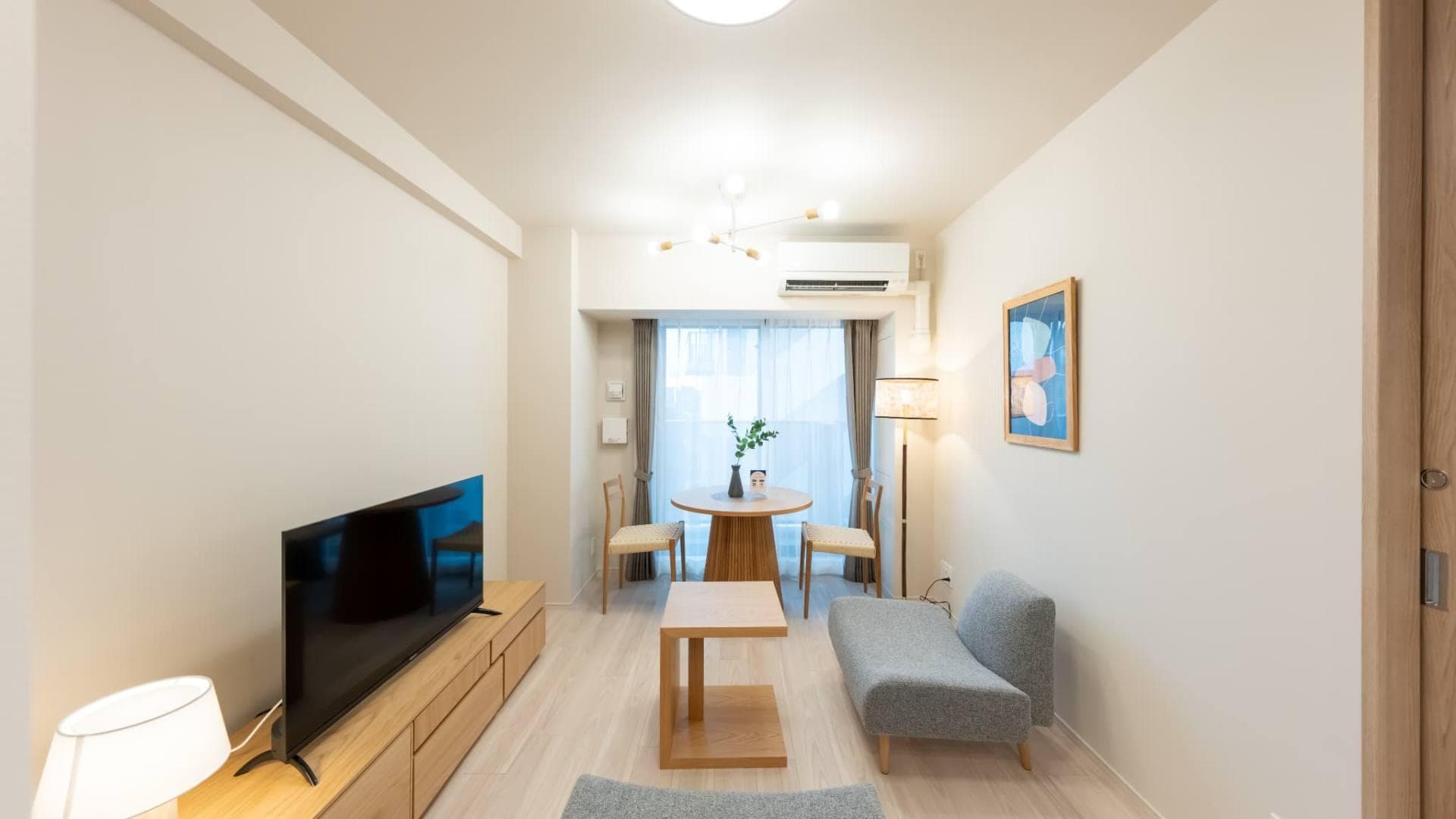 Preview interior of Premium Yoyogi park