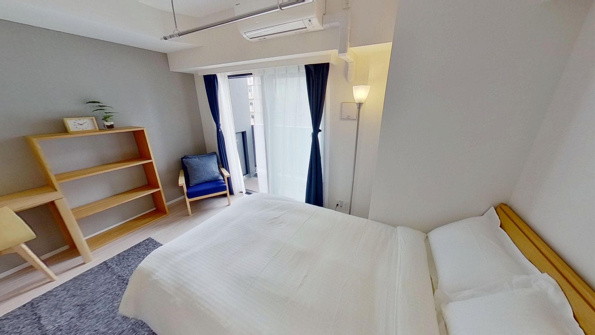 Room image 9