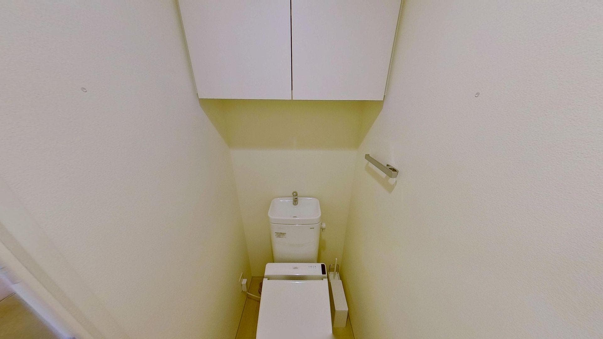 Room image 13