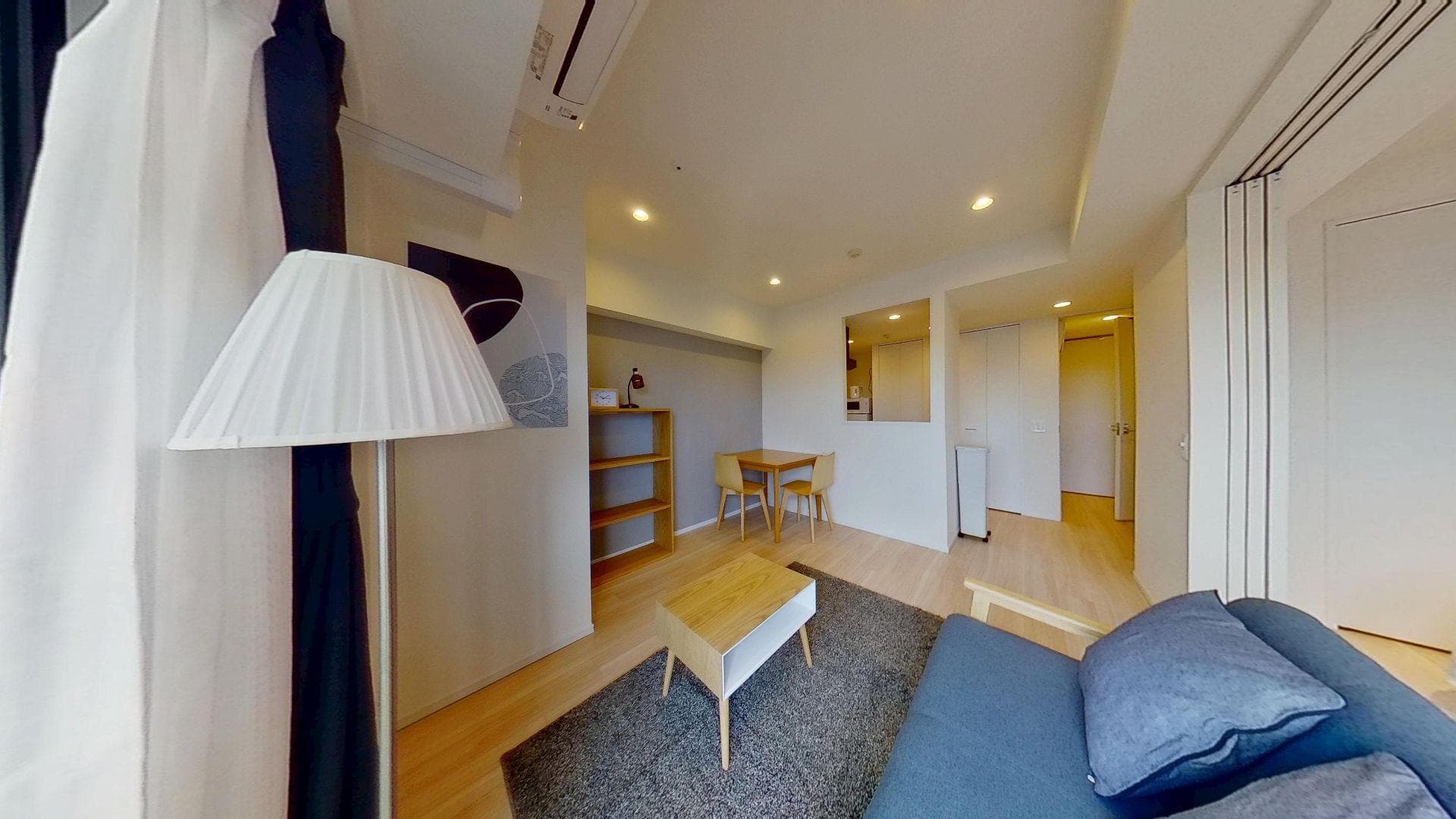 Preview interior of Sangenjaya