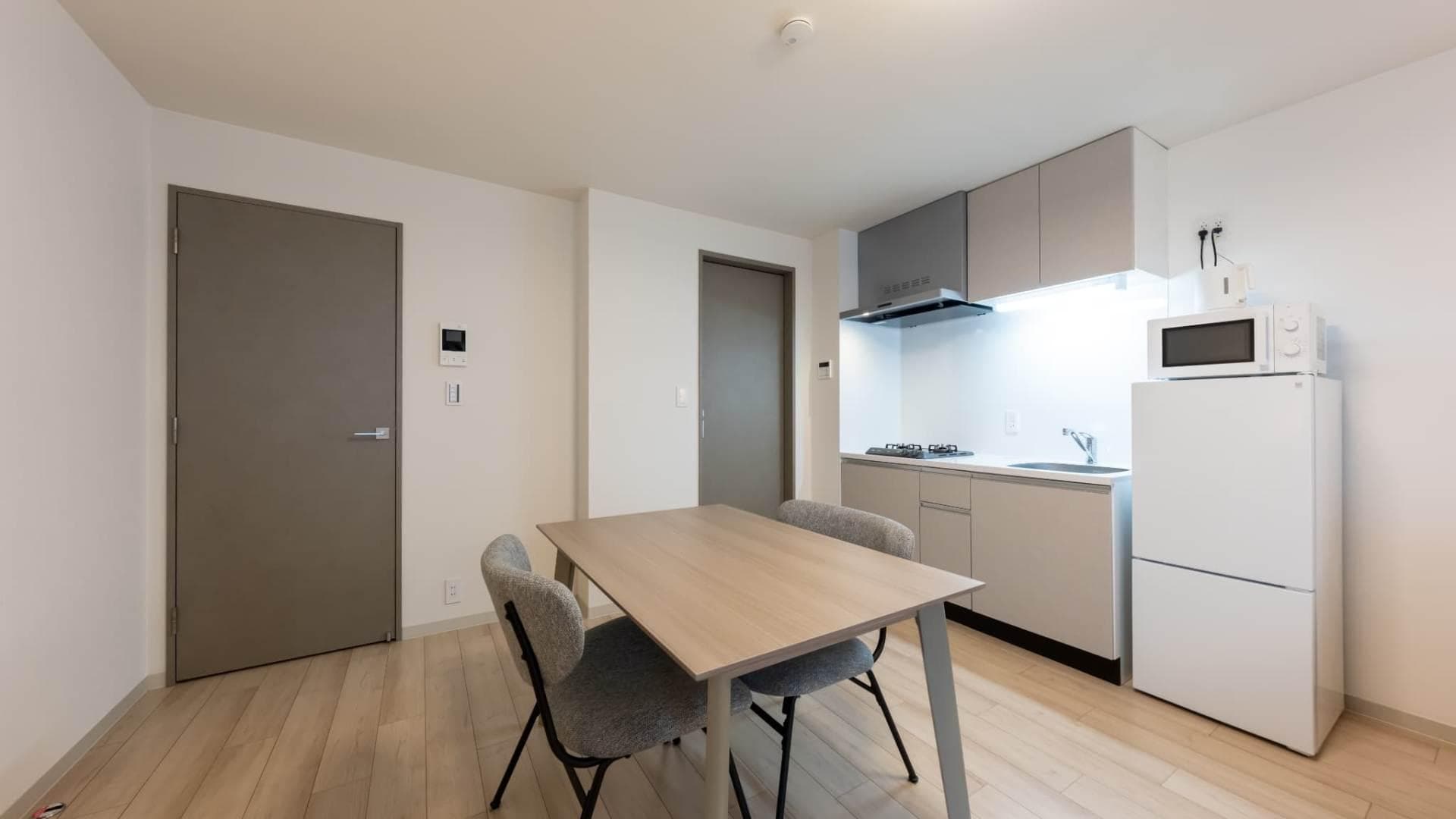 Room image 11