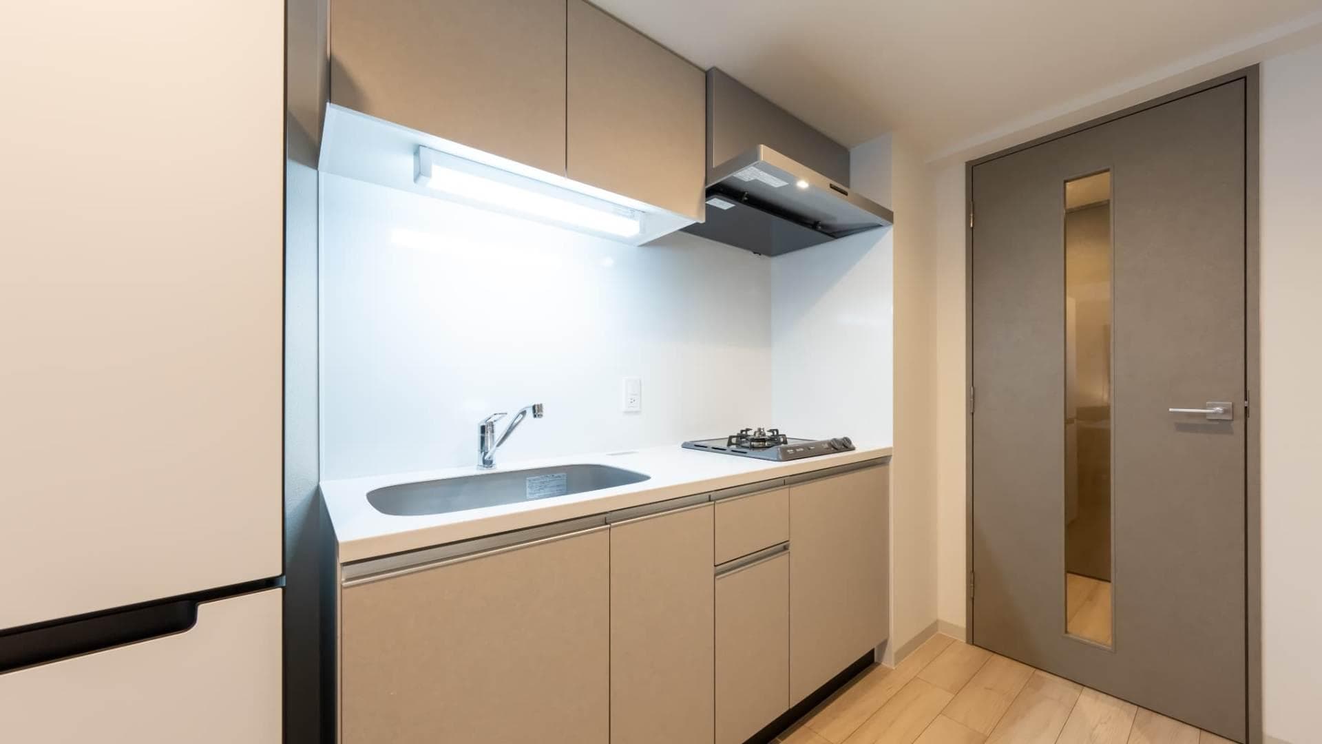 Room image 12