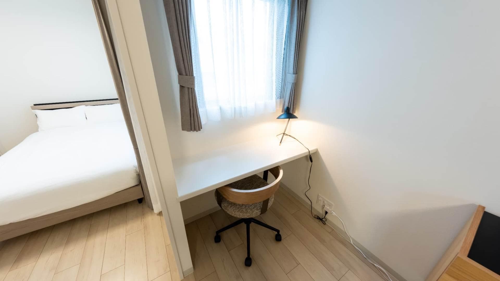 Room image 13