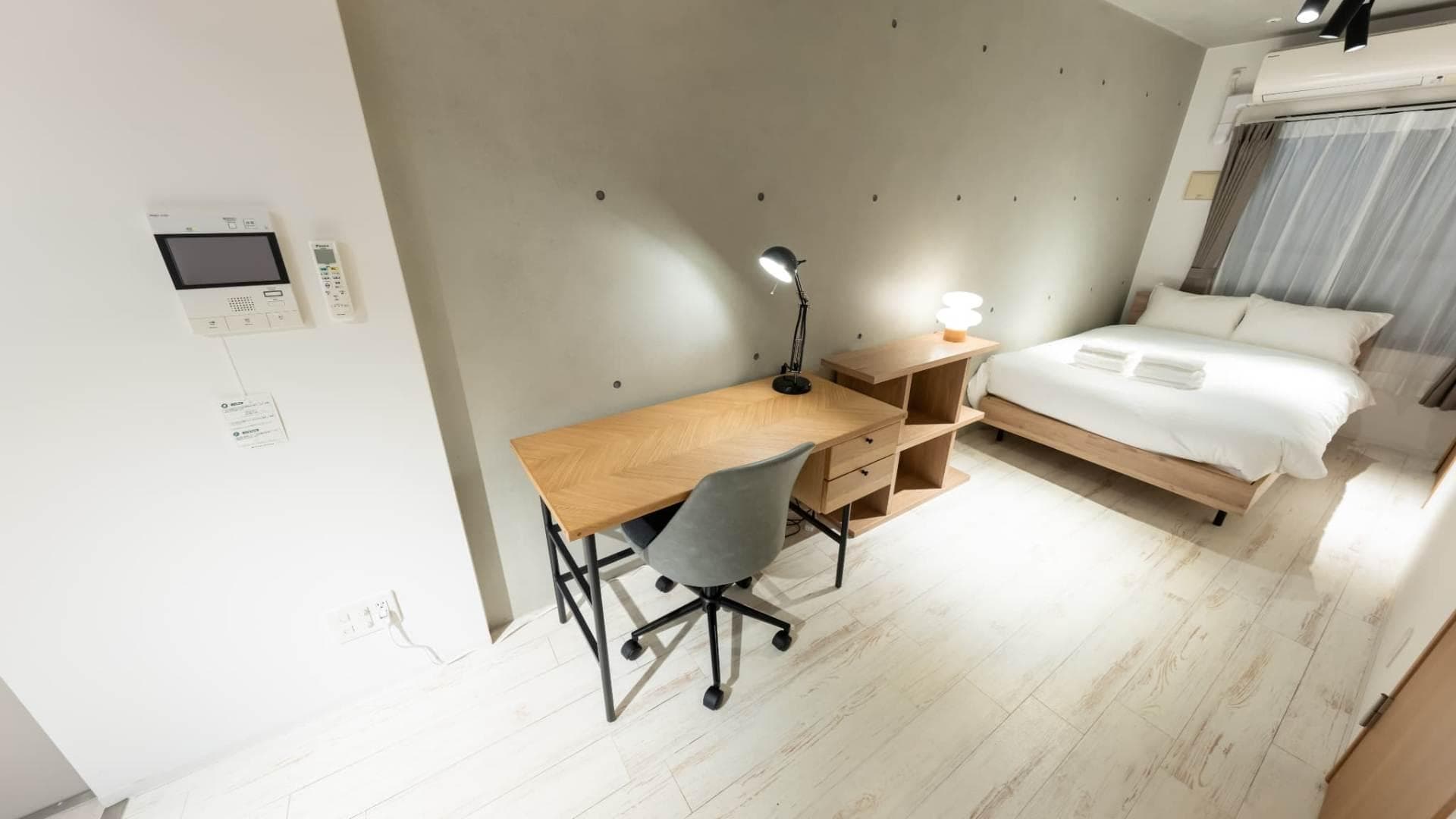 Room image 10