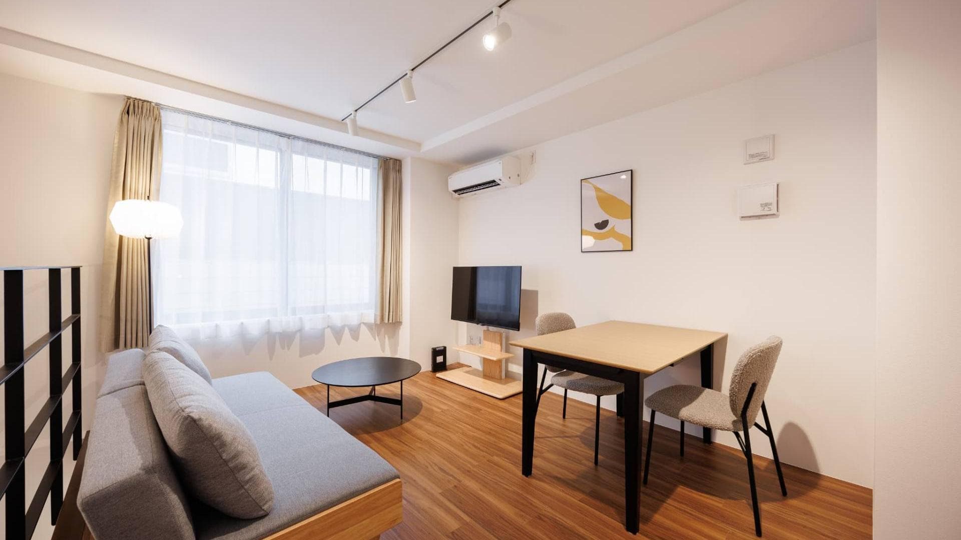 Preview interior of Setagaya okusawa
