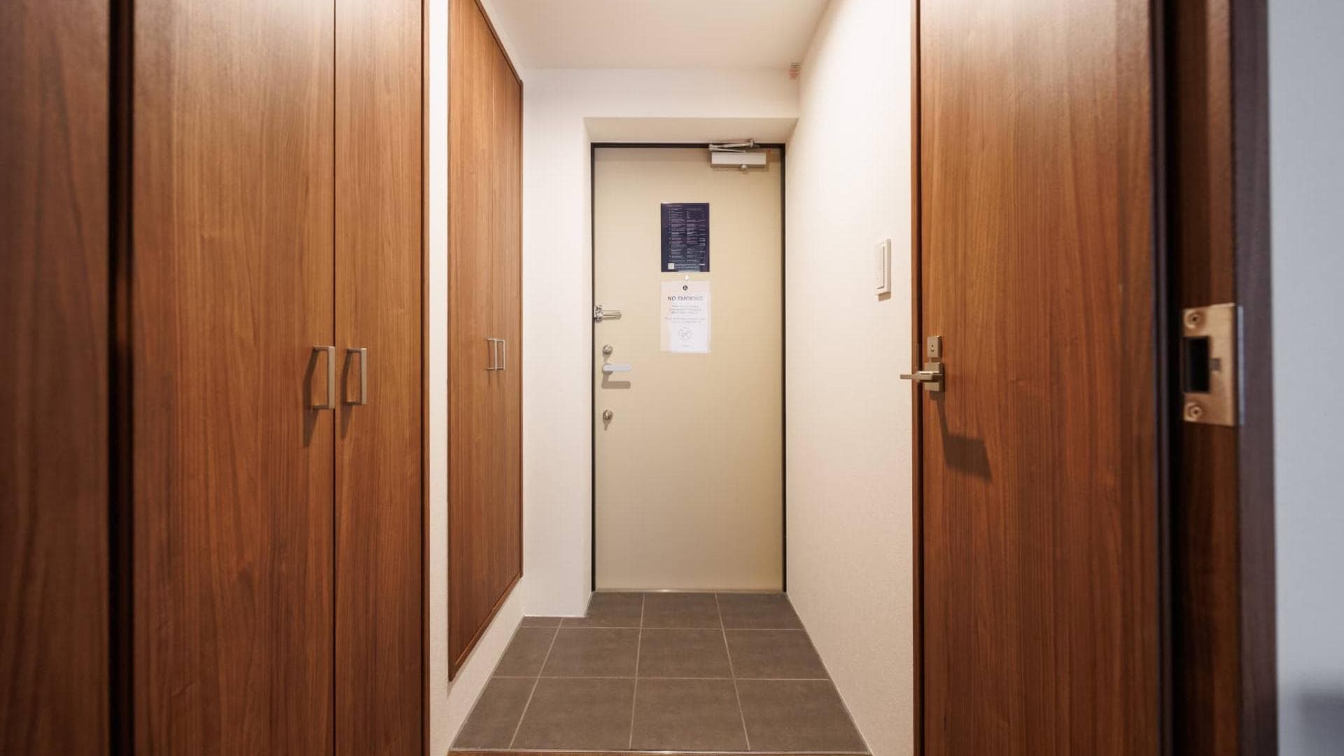 Room image 14