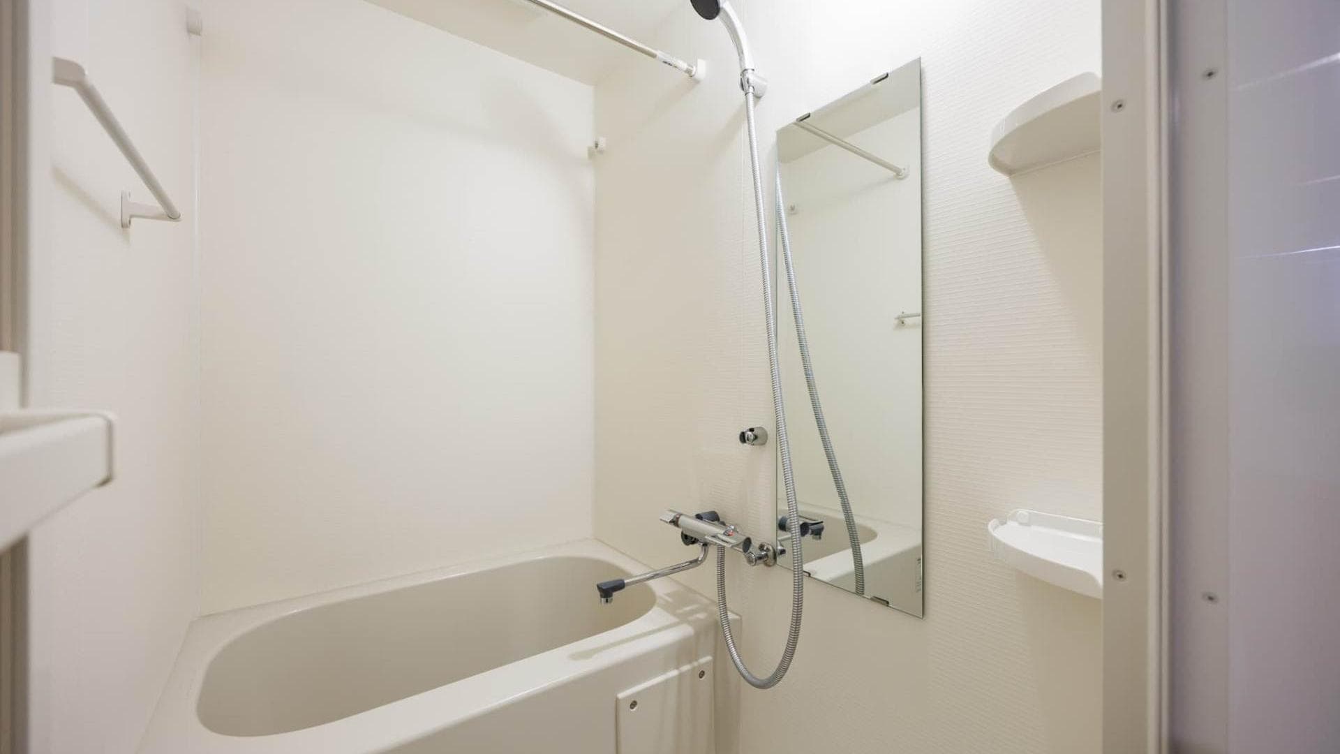 Room image 12