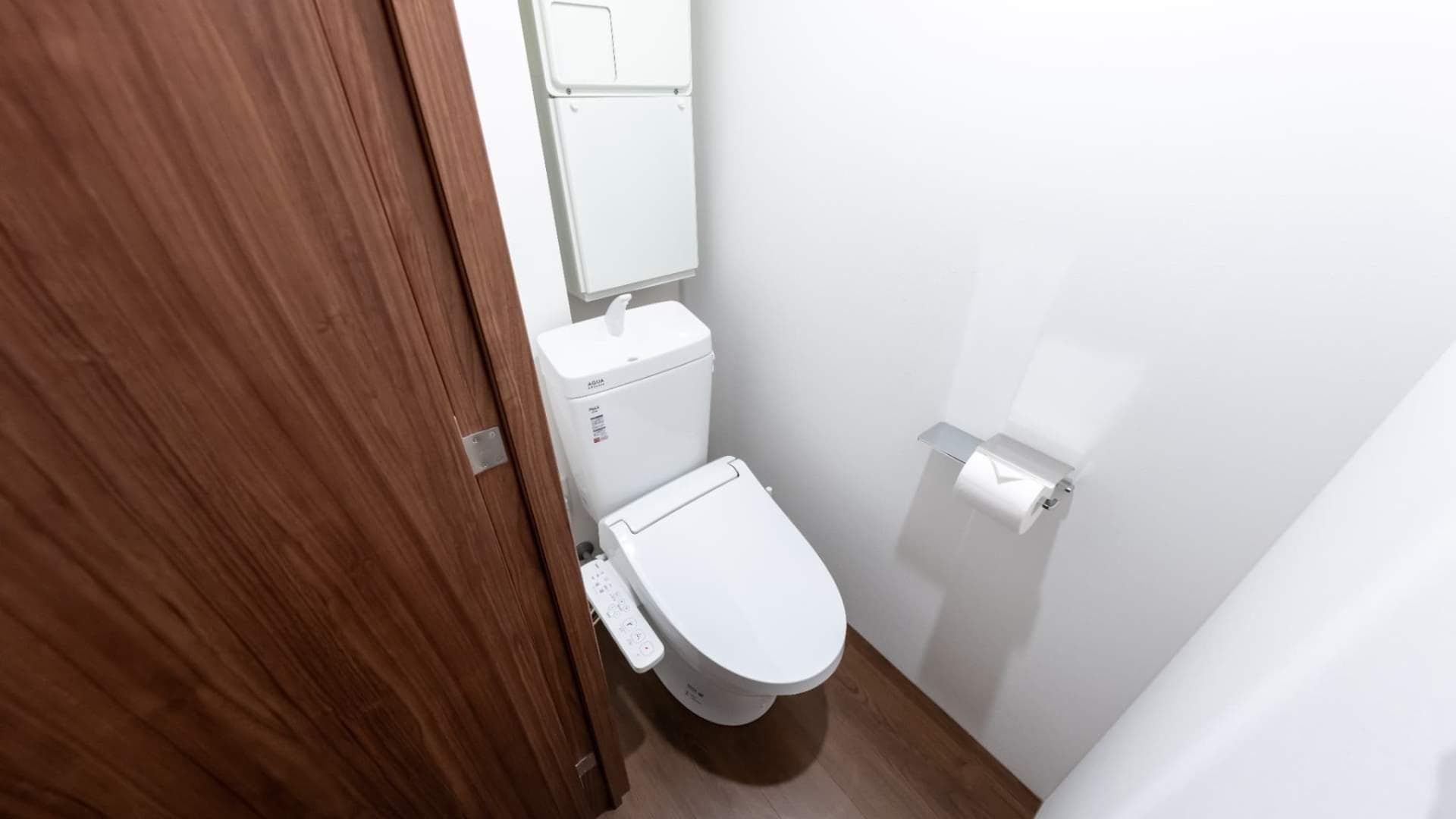 Room image 12