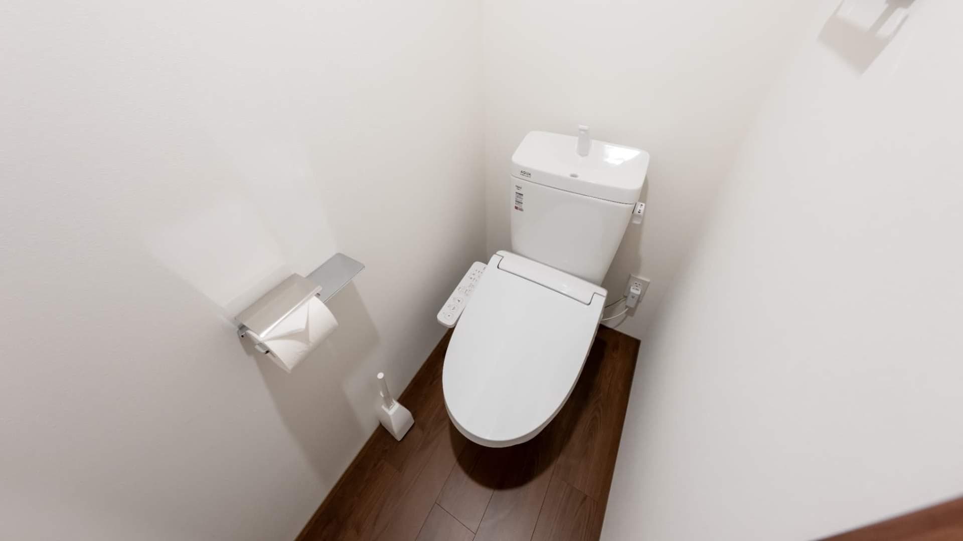Room image 13