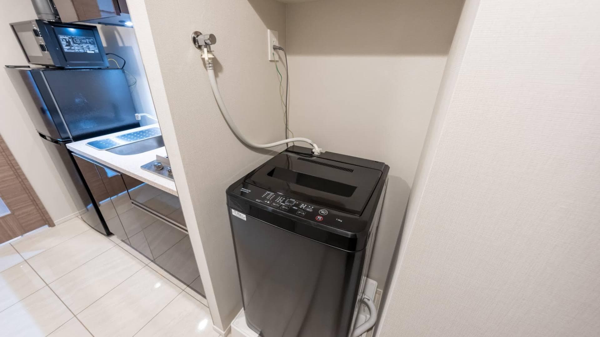 Room image 15