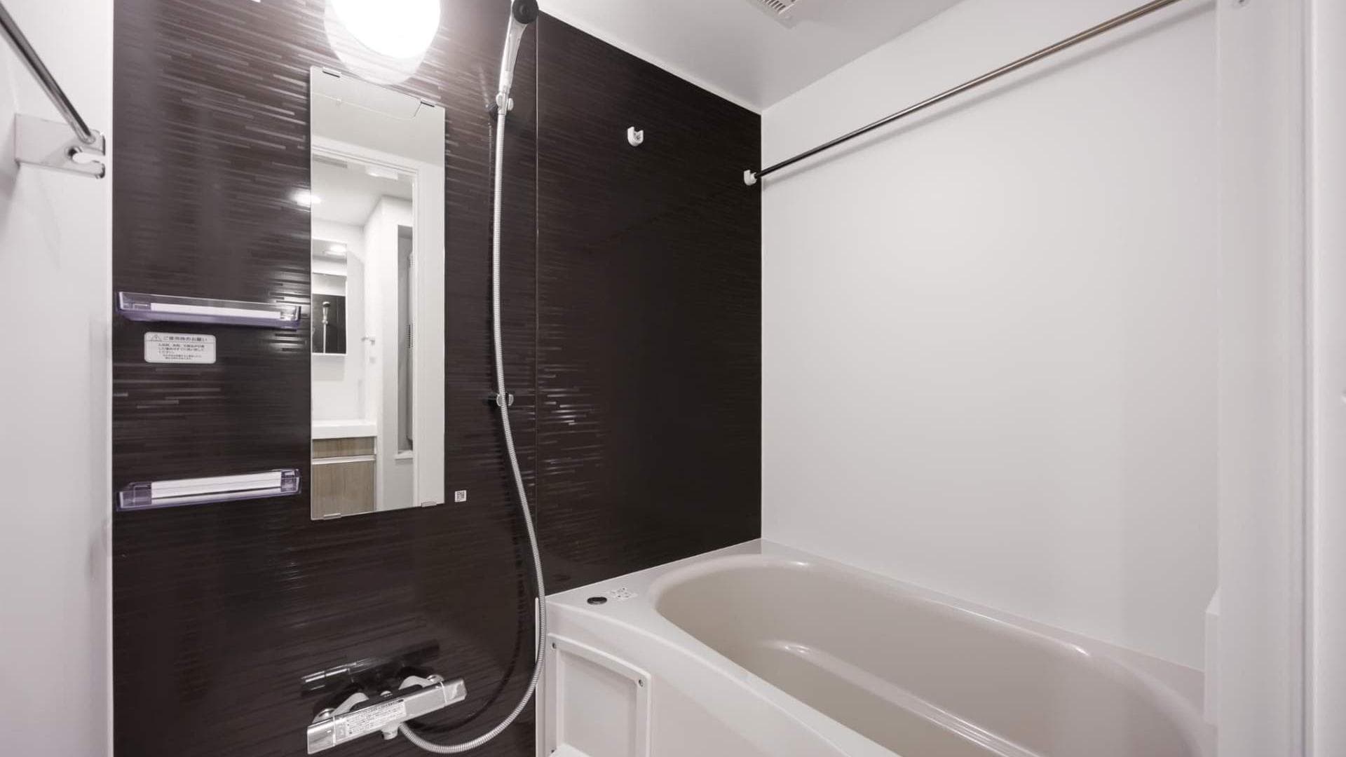Room image 15
