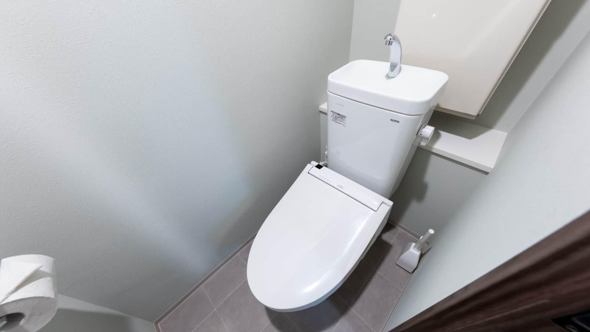 Room image 12
