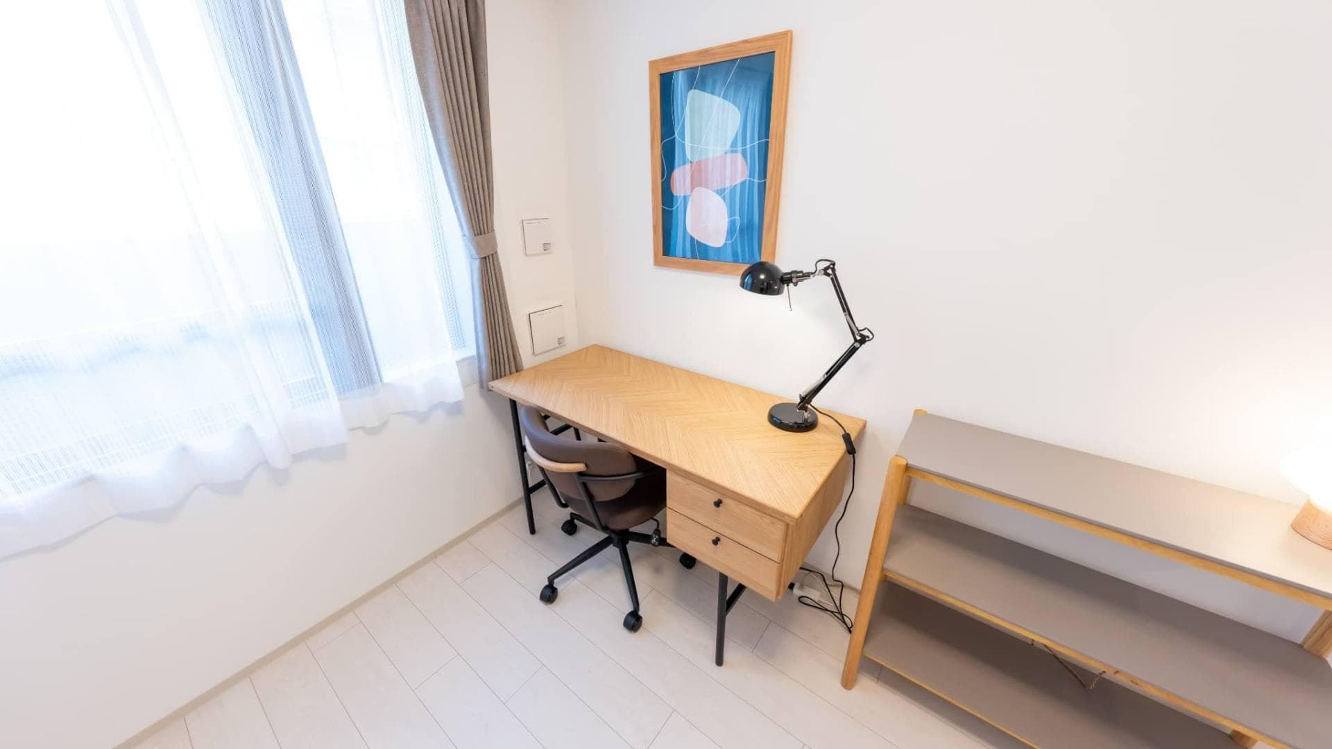 Room image 11